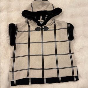 Tahari Black and Cream Knit Poncho